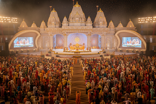 Traditional Jain Mandap — image 3